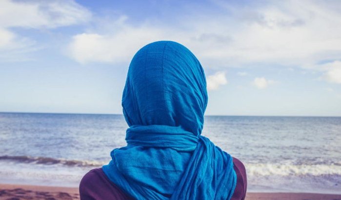 Protest na weigering vrouw met hijab in club Marokko