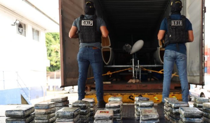 Politie Panama onderschept drugscontainer uit Marokko