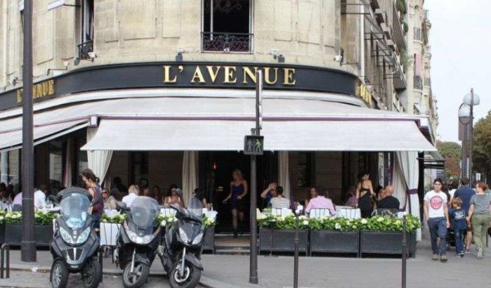 Hip restaurant in Parijs weigert Arabieren en vrouwen met hoofddoek