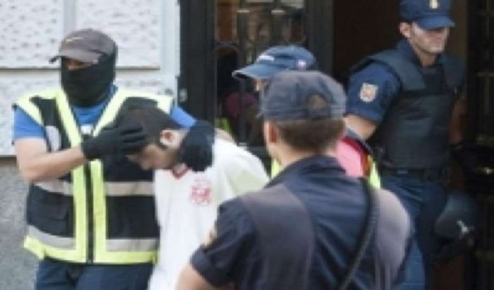 Massa-arrestaties voor valse arbeidscontracten in Spanje 