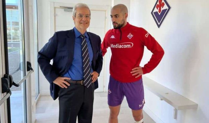 Prins Moulay Hicham bezoekt Sofyan Amrabat