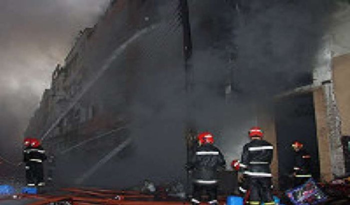 Depotwinkel burgemeester Sajid verwoest door brand in Casablanca 