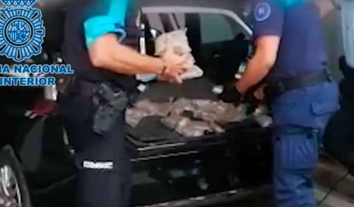 Ruim 140 kilo Marokkaanse hasj onderschept in Tarifa