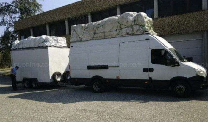 Marokkaans busje in Frankrijk onderschept met 5 ton teveel (foto)