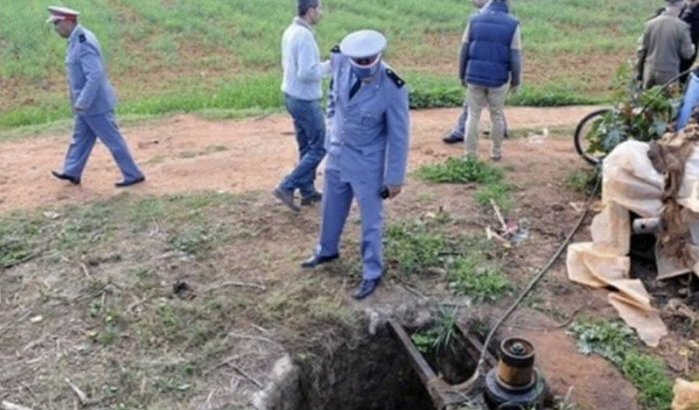 Casablanca: man in put gegooid en gestenigd