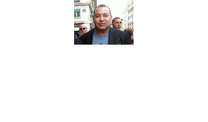 Koning Mohammed VI gespot in Parijs