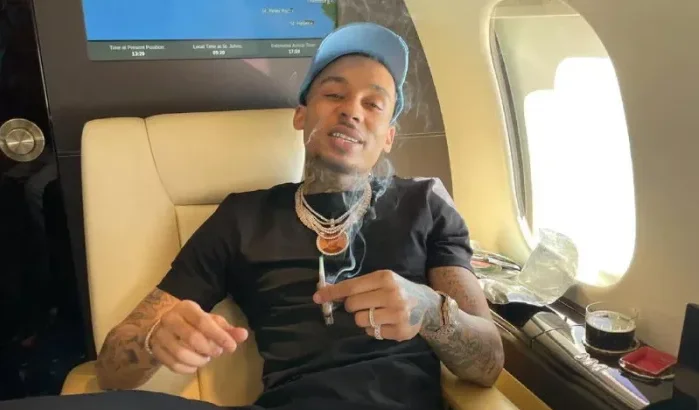 Het dubbel leven van de Marokkaans-Britse rapper Fredo: hits en celstraffen