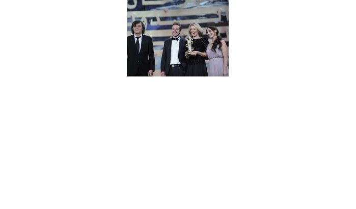 "Out of bounds" winnaar Marrakech Film Festival 