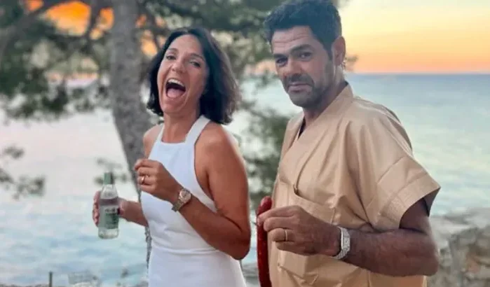Jamel Debbouze oog in oog met "monster" van 2 meter (video)