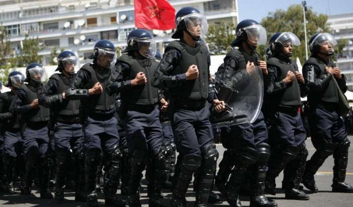 Marokkaanse politiemannen geschorst na betoging