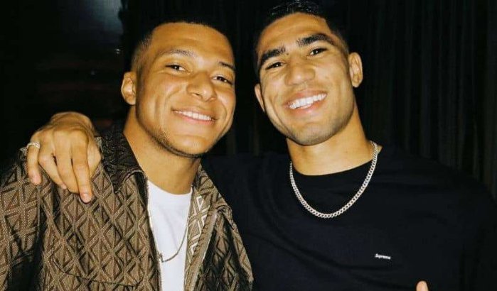 Hakimi en Mbappé na vakantie in VS naar Marokko