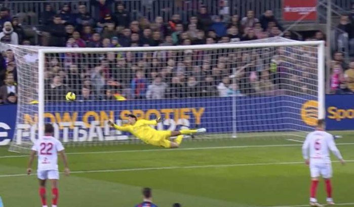 Sensationele redding van Yassine Bounou (video)