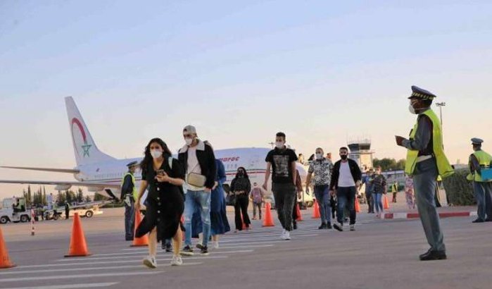 Boze wereld-Marokkanen op luchthaven Casablanca