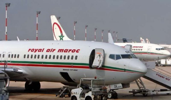 Reactor vliegtuig Royal Air Maroc valt stil boven Schiphol