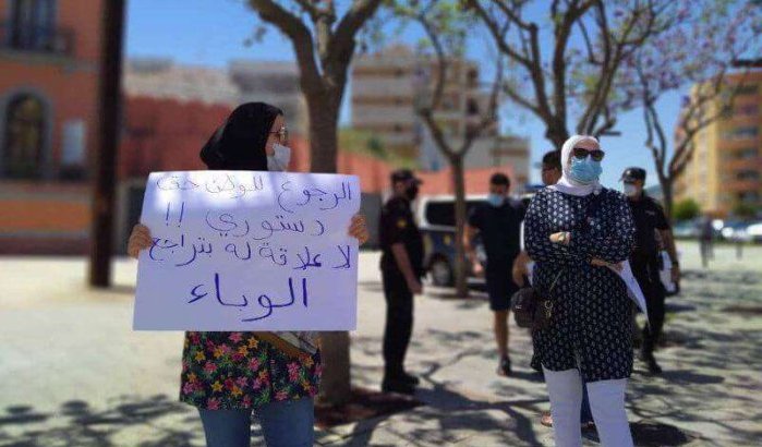 Wie gaat de repatriëring van gestrande Marokkanen betalen?