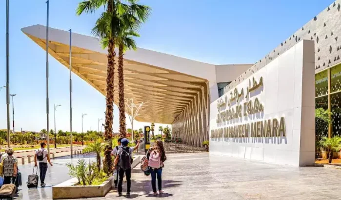 Man verbrandt paspoort op luchthaven Marrakech en wordt geïnterneerd