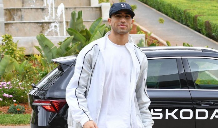 Achraf Hakimi verruilt Adidas voor Under Armour (video)