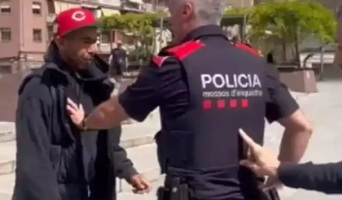 Vader Lamine Yamal valt extreemrechtse activisten aan