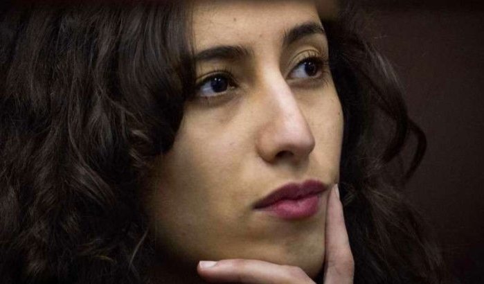 Nachtzoen van Faiza Oulahsen