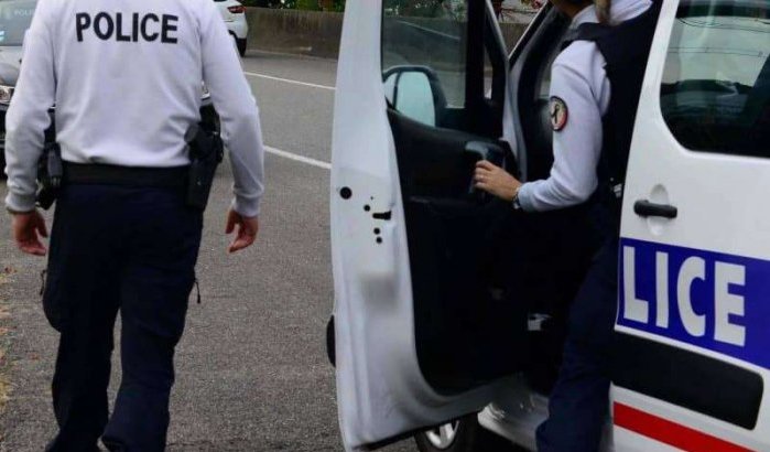 Frankrijk: 2 jaar cel voor Marokkaan die politieagenten omver reed