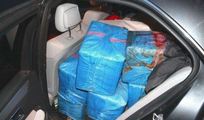 Marokko: 700 kg drugs onderschept in Ksar El Kebir, verdachte gevlucht