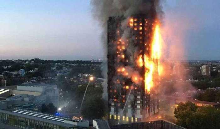 Flatbrand Londen: Koning Mohammed VI schiet Marokkaanse slachtoffers te hulp