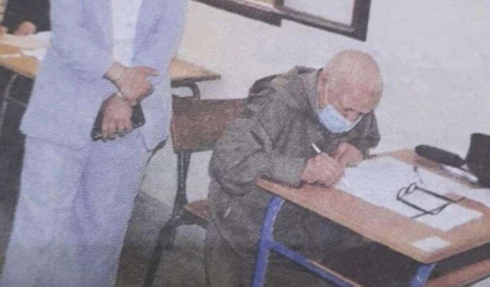 80-jarige Marokkaan legt eindexamen af