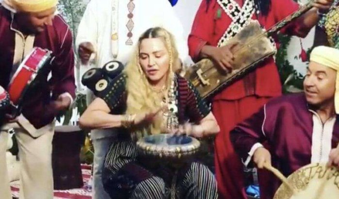 Madonna, koningin van de derbouka (vidéo)