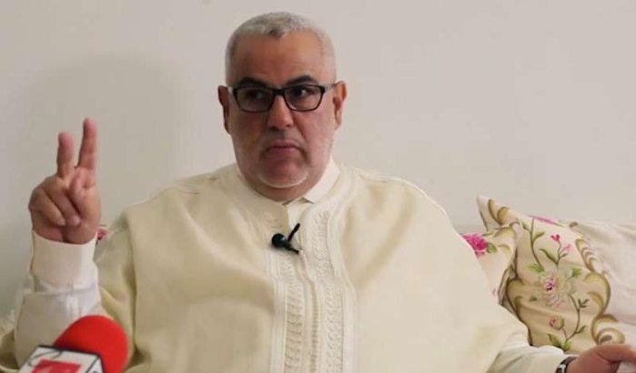 Koning Mohammed VI geeft vier lijfwachten aan Premier Benkirane