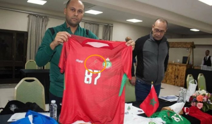 Marokko-Algerije: shirt-oorlog...