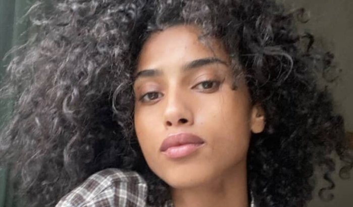 Topmodel Imaan Hammam toont groot hart voor Valentijnsdag