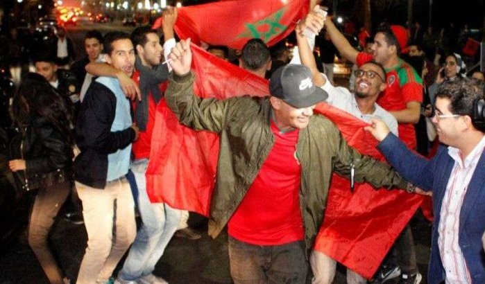 Nederland: WK-wedstrijden Marokko op groot scherm in Osdorp