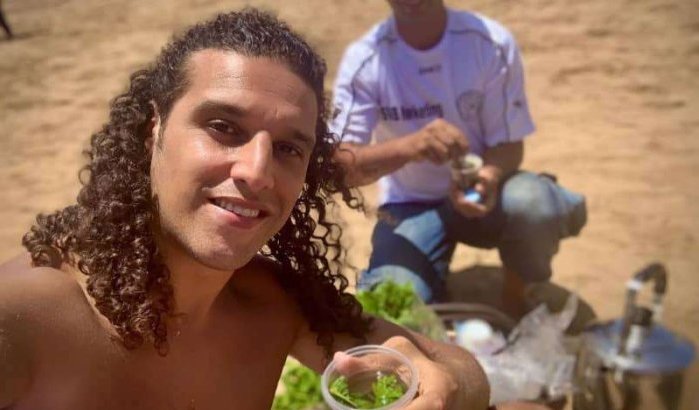 Ali B gaat full vegan (video)