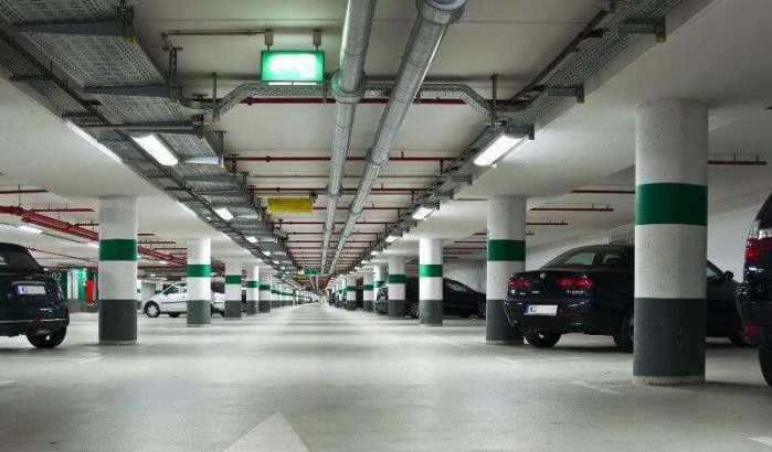 Marokko: 100 dirham voor 43 minuten parkeren