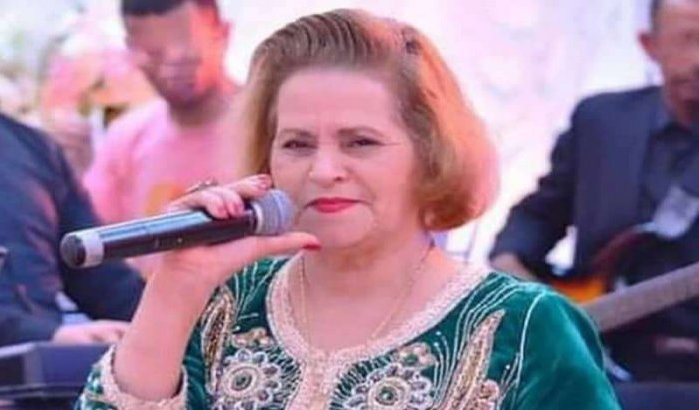 Marokkaanse zangeres Khadija El Bidaouia stopt kankerbehandeling