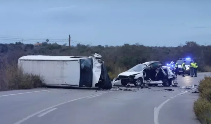 Spanje: Marokkaanse voetballer komt om bij verkeersongeval (video)
