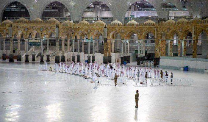 Moskeeën Mekka en Medina binnenkort terug open