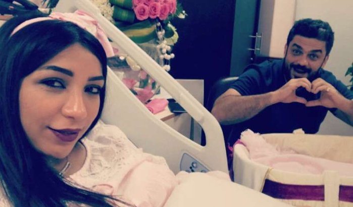 Dounia Batma van meisje bevallen (foto's)