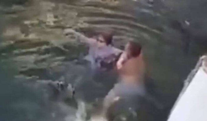 Van drugshandel verdachte Marokkaan redt oude vrouw van verdrinking in Spanje (video)