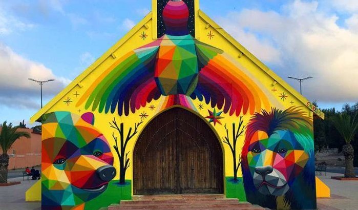 Verlaten kerk in Marokko wordt kunstwerk (foto's)