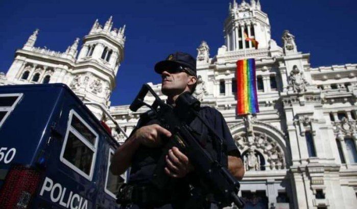 Spanje: Marokkaan riskeert 2 jaar cel voor bedreigen homokoppel
