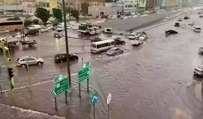 Extreme weersomstandigheden: Oujda onder water (video)