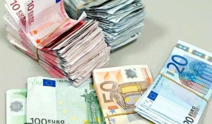 Marokkaan opgepakt met 200.000 euro in motor auto