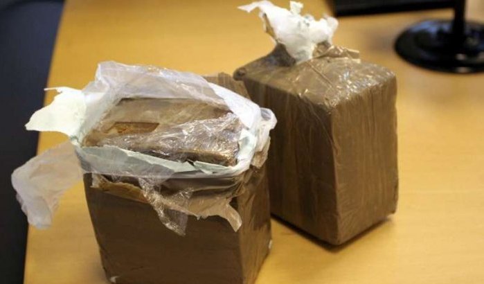 Politie legt hand op tonnen drugs op weg Tetouan - Al Hoceima