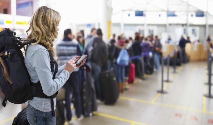 Marokko geeft gratis telefoons aan reizigers uit Ebola-landen 