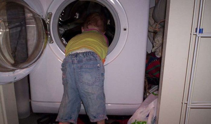 Peuter sterft in wasmachine in Marokko