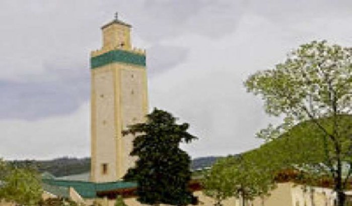 Marokkaanse moskeeën hijsen massaal Amazigh-vlag