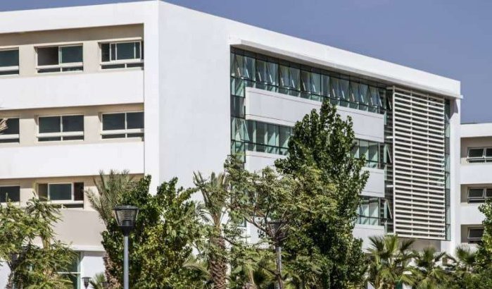 Man die moeder vermoordde pleegt zelfmoord in Oujda