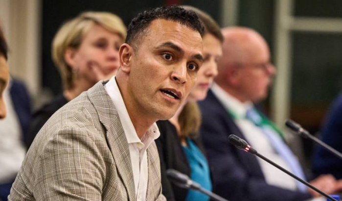 Rotterdamse wethouder Faouzi Achbar, attent én ondoorgrondelijk