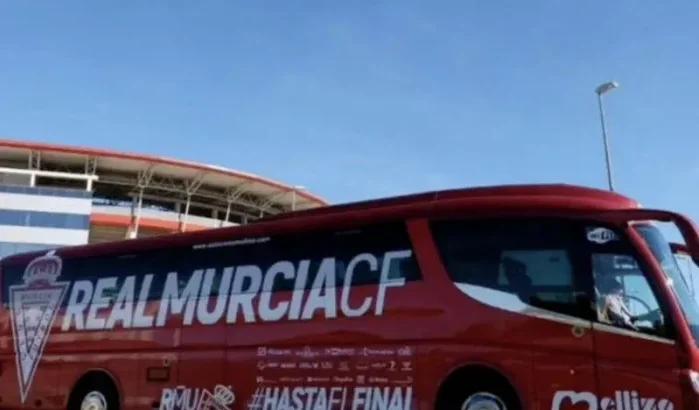 Marokkaans kind onder bus Real Murcia gevonden in Sebta